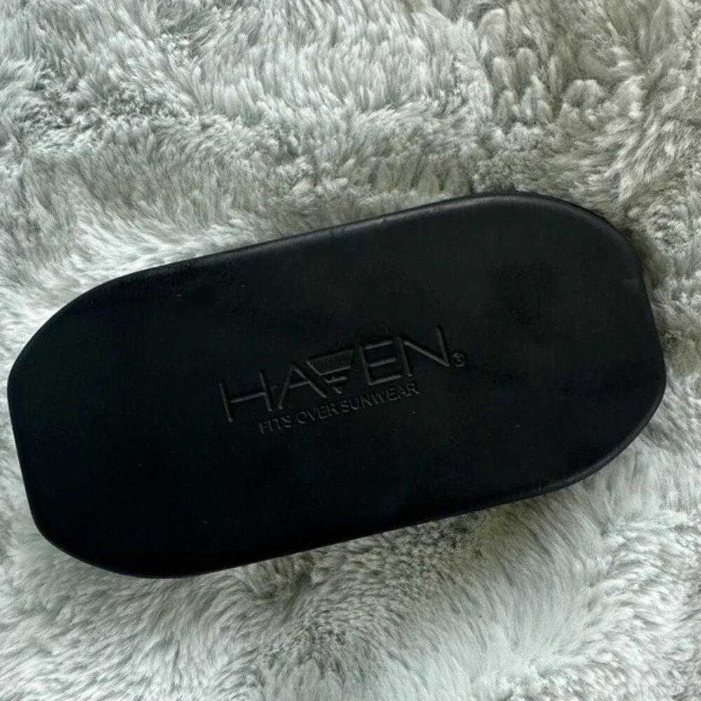 Haven Sun Clip For Over Eyeglasses With Black Hard Faux Leather Clam Shell Case